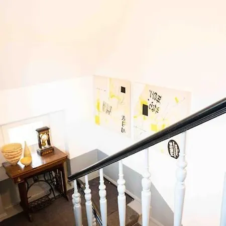 Appartement Im Dg / 5 Min Zur Messe Berlijn