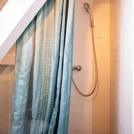 Im Dg / 5 Min Zur Messe Apartament