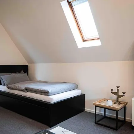 Apartamento Im Dg / 5 Min Zur Messe Berlim