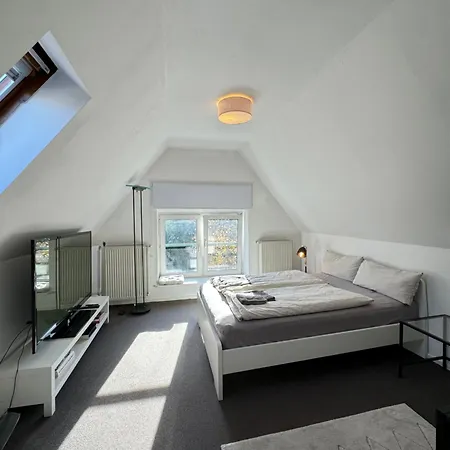 Im Dg / 5 Min Zur Messe Apartament Berlin